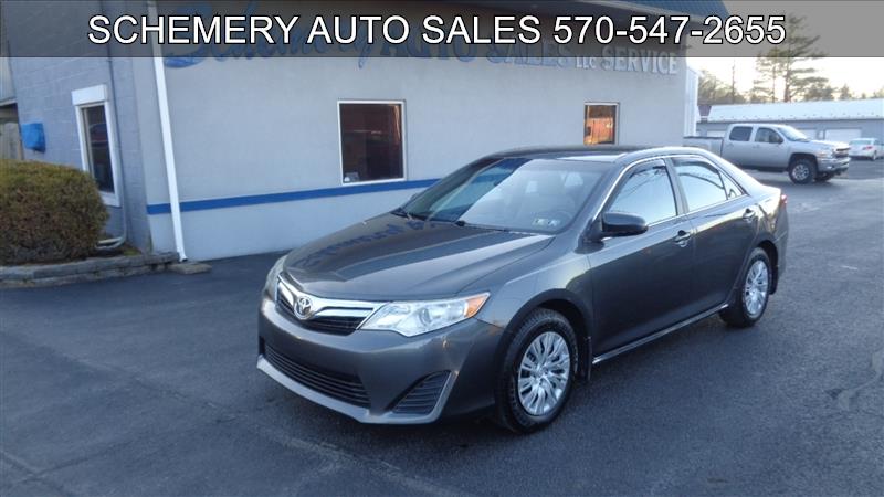 2013 Toyota Camry LE